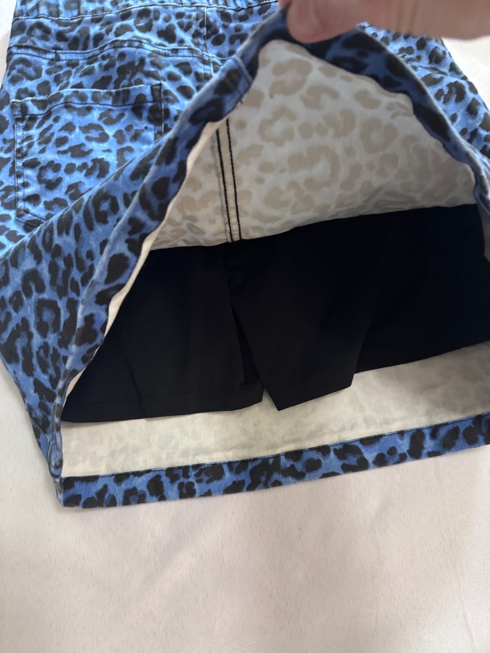 Boston Proper Blue Leopard Print Pull-On Denim Skirt With Undershorts Skort EUC - Picture 5 of 6